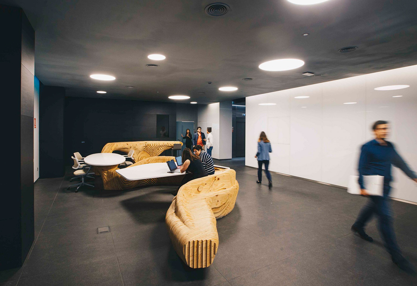 De la vega business park 6